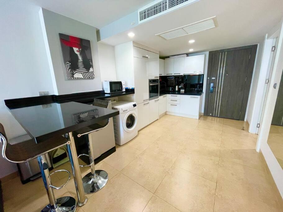 60Sqm Luxury 1 Bed - Pattaya City Centre - Centara Avenue Residences - 704 Exteriér fotografie